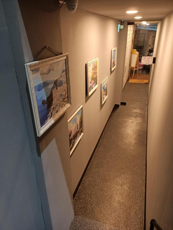 Swf淡水新五福旅館 Sinwufu Hotel Extérieur photo