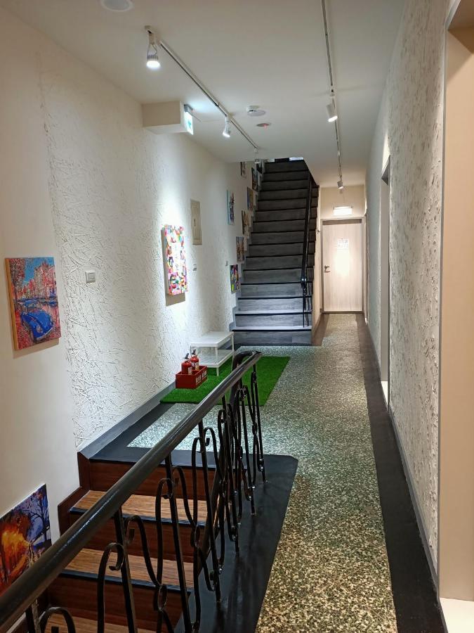 Swf淡水新五福旅館 Sinwufu Hotel Extérieur photo