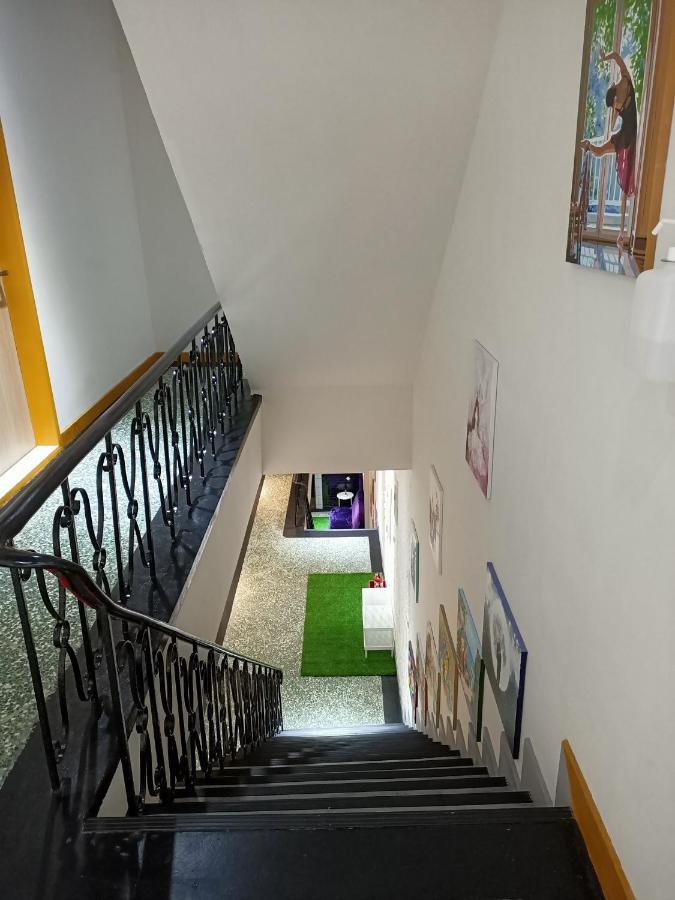 Swf淡水新五福旅館 Sinwufu Hotel Extérieur photo