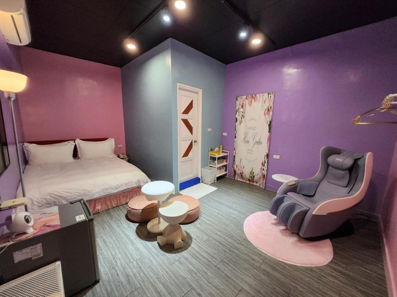 Swf淡水新五福旅館 Sinwufu Hotel Extérieur photo
